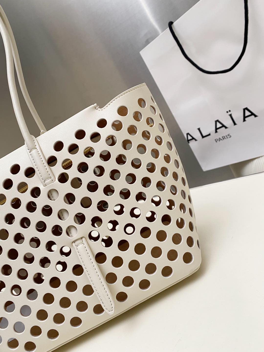 Alaia NEO MINA 32 BAG WHITE CALFSKIN 243008