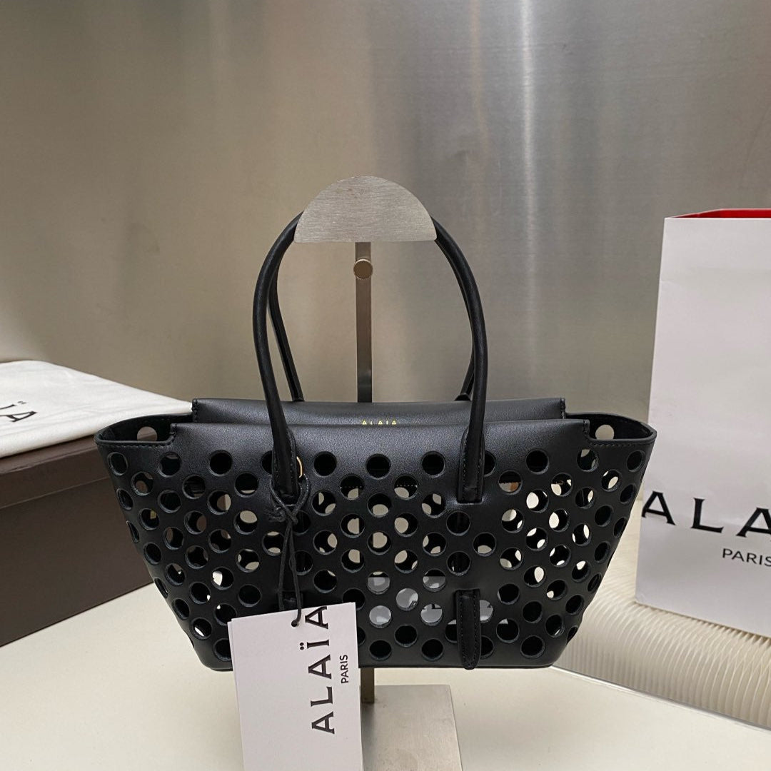 Alaia NEO MINA 20 BAG BLACK CALFSKIN 243014