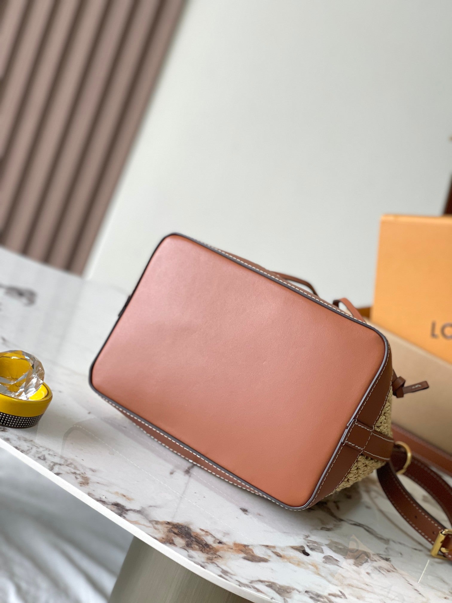 noe bb 22cm beige raffia tan calfskin