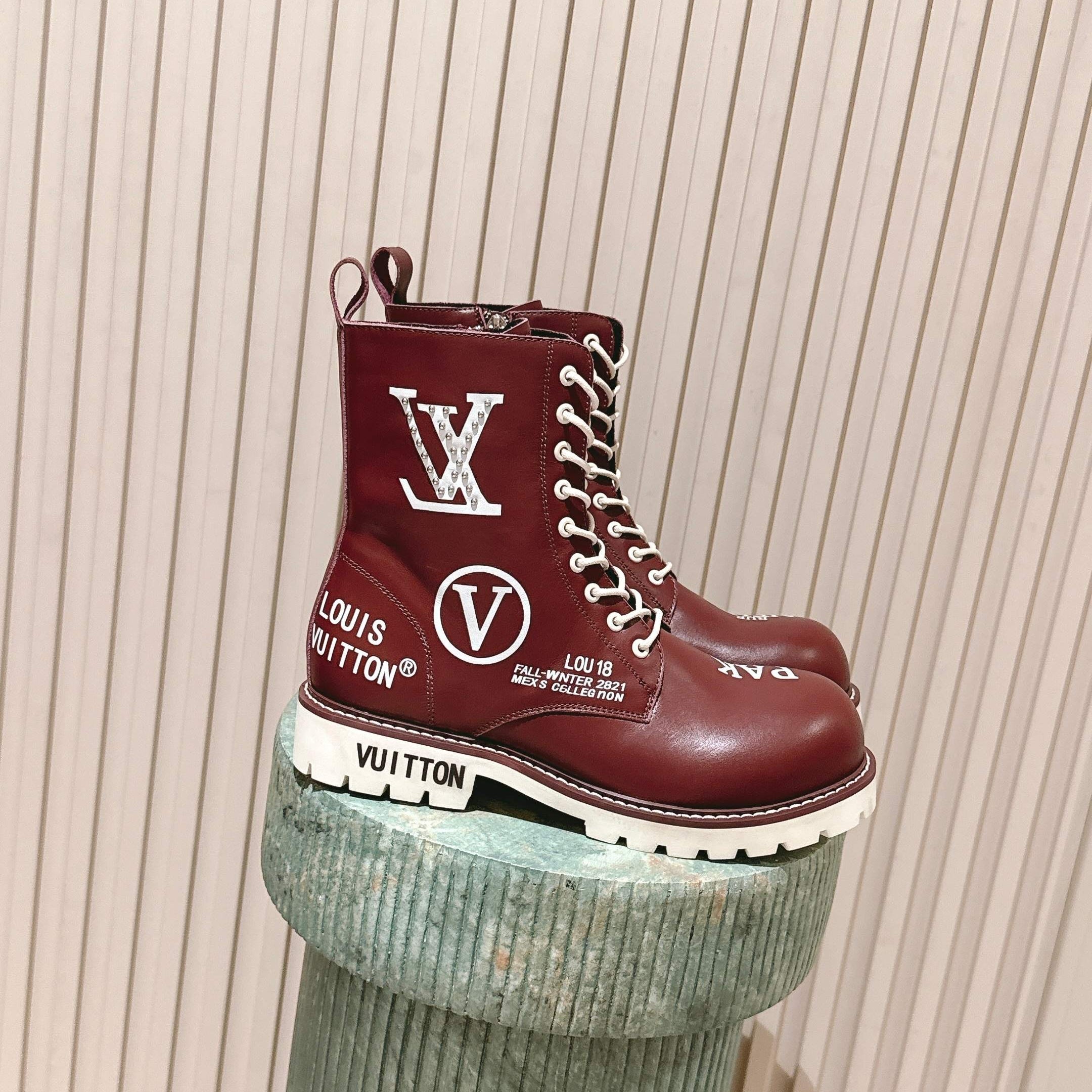 LV 25 Short Boots Burgundy Cowhide 576919