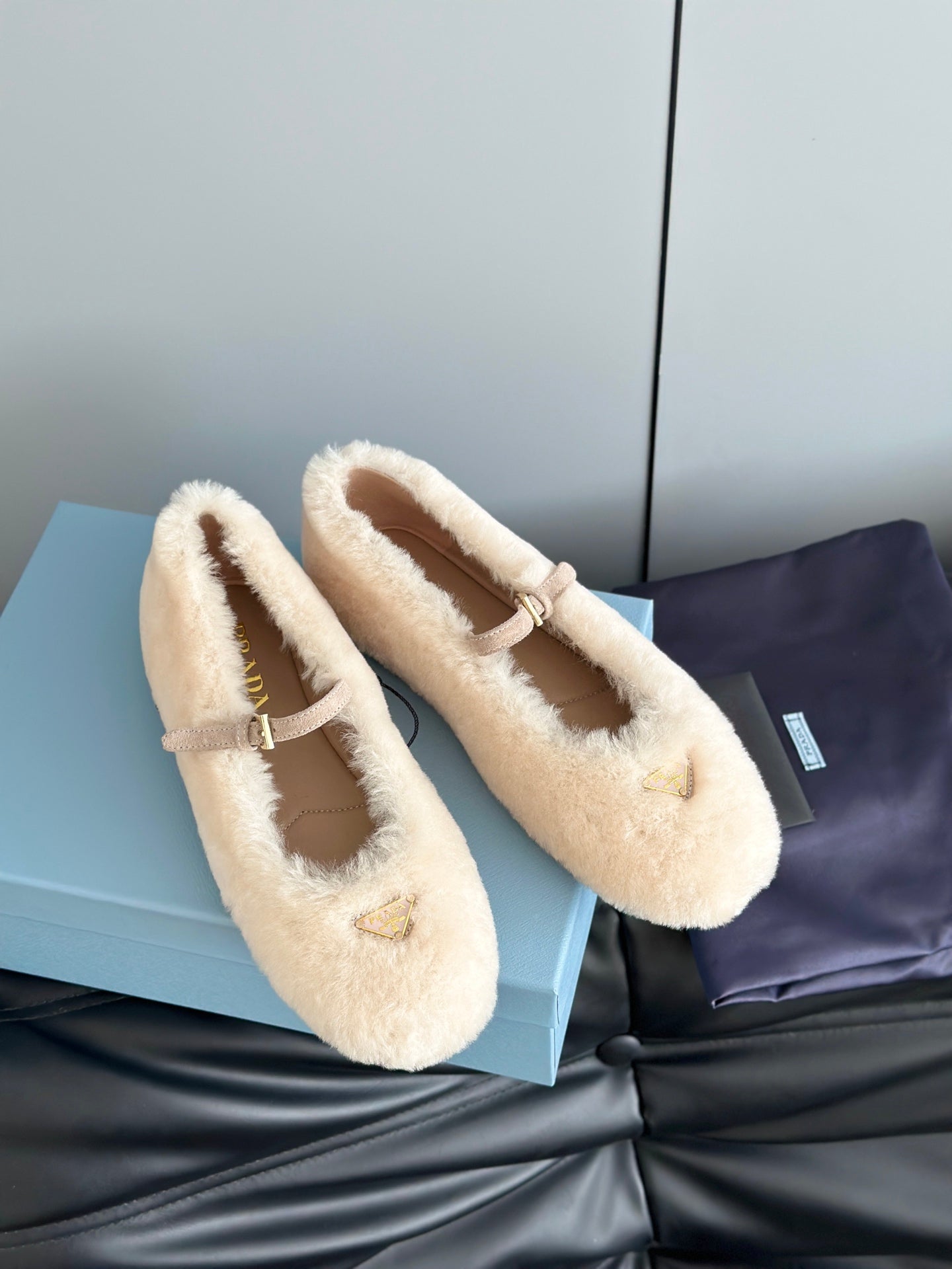 Prada 25s Mary Jane Ballet Flats White Wool 538456