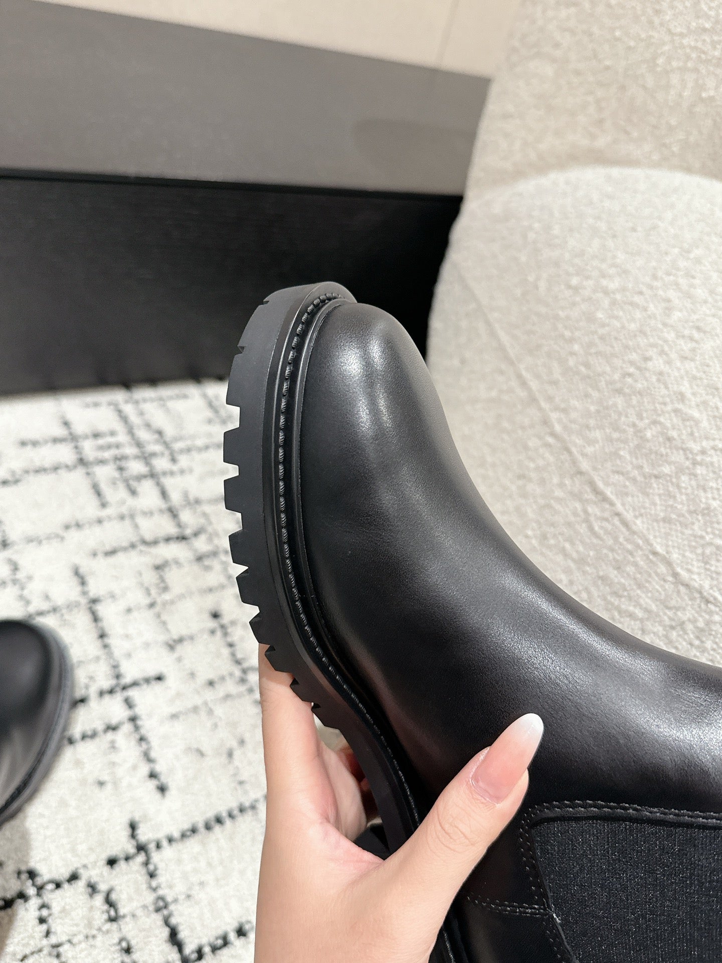 CD Miss Dior Chelsea Boots In Black Calfskin 103729