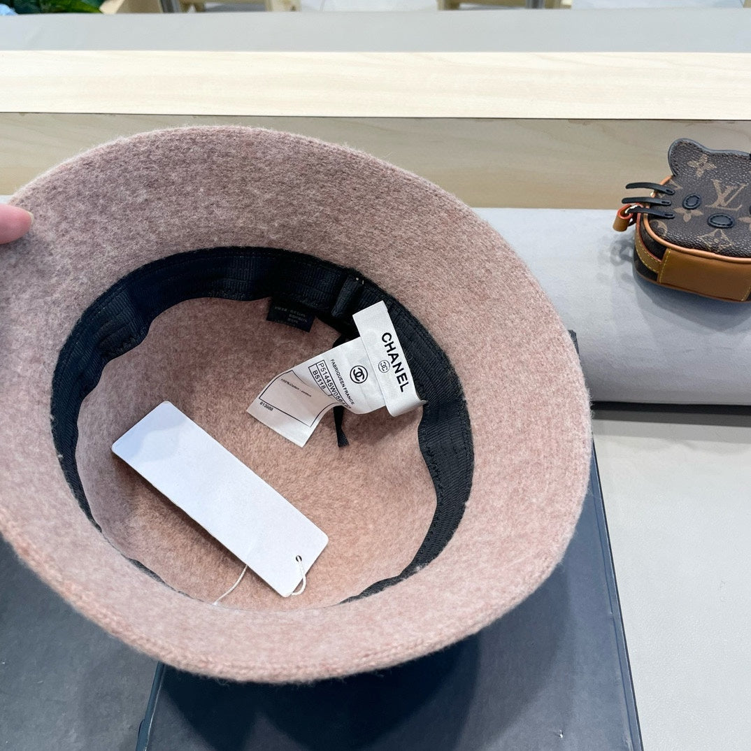 BUCKET HAT IN ROSY BROWN WOOL BLEND 426248