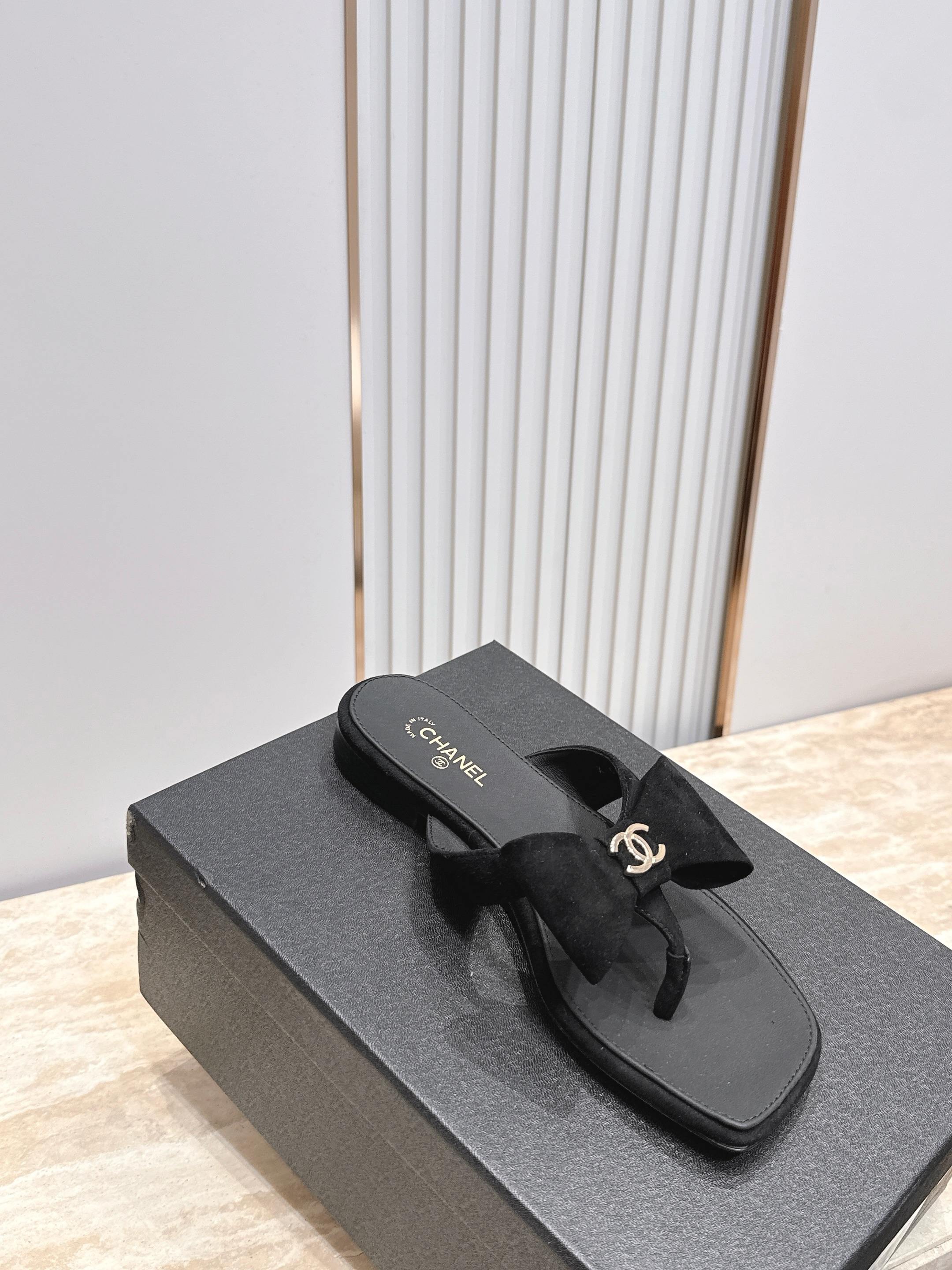 Channel 2026 Bow Thong Sandal 15mm Suede Calfskin 898999