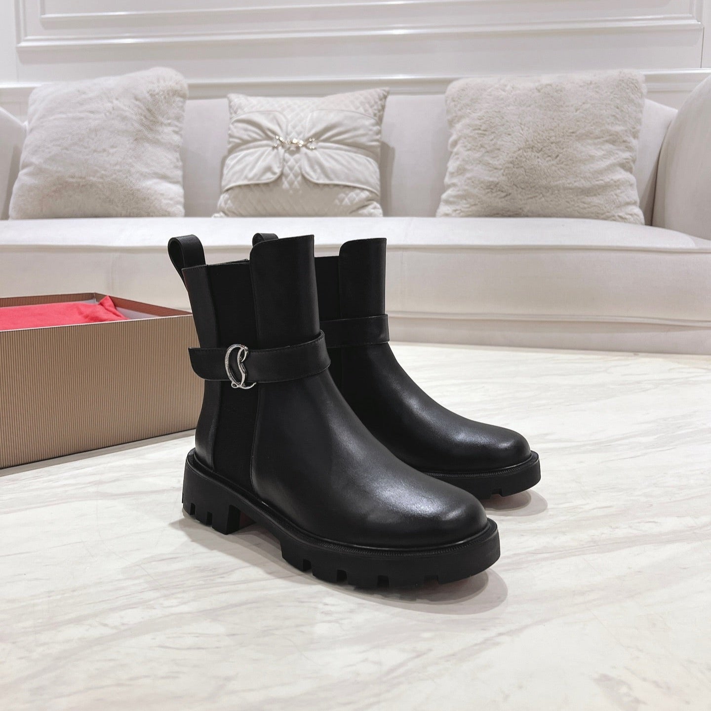 CL 25C Chelsea Booty Lug Black Calf Leather 167667