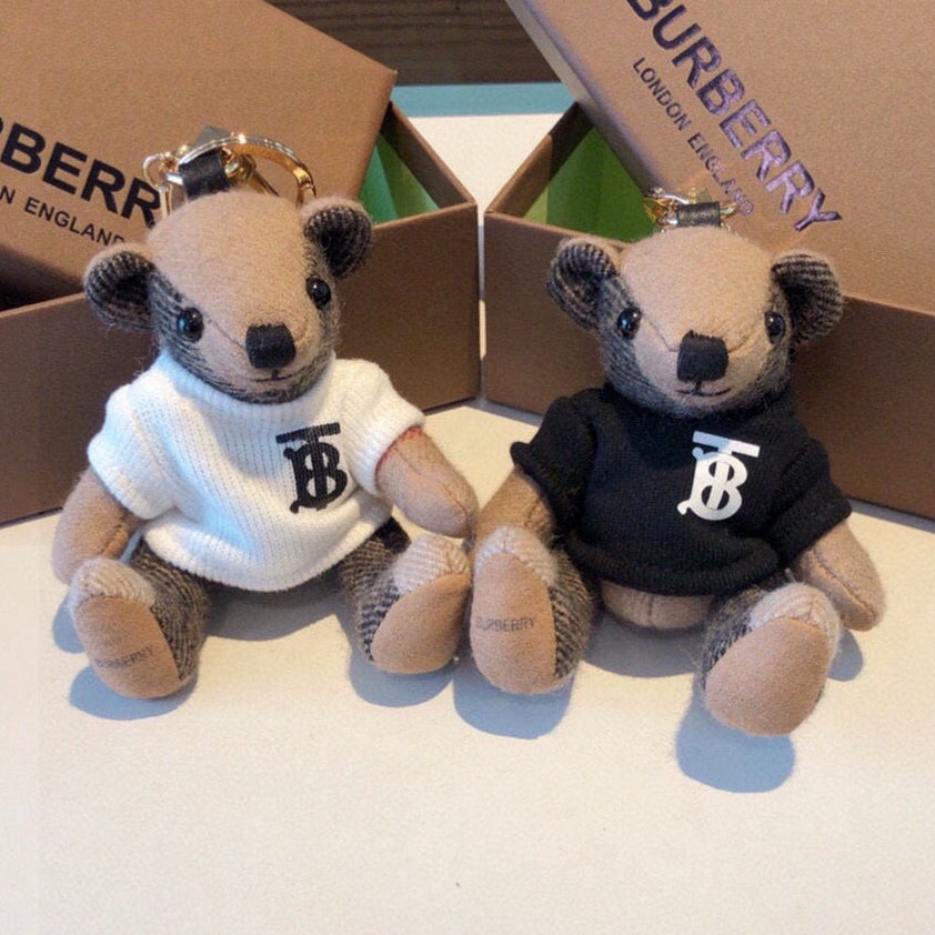 Burberry Thomas Bear T-shirt Charm 393880