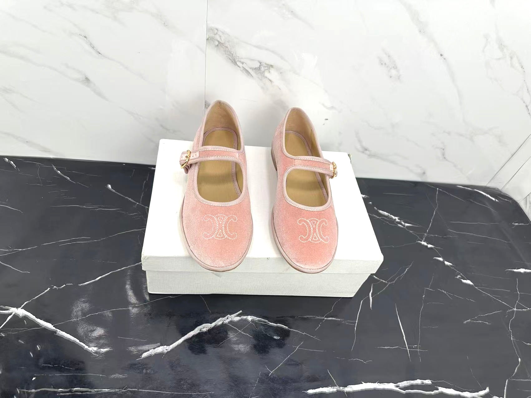 Celine 25 Eve Triomphe Ballet Flat Pink Velvet 547724