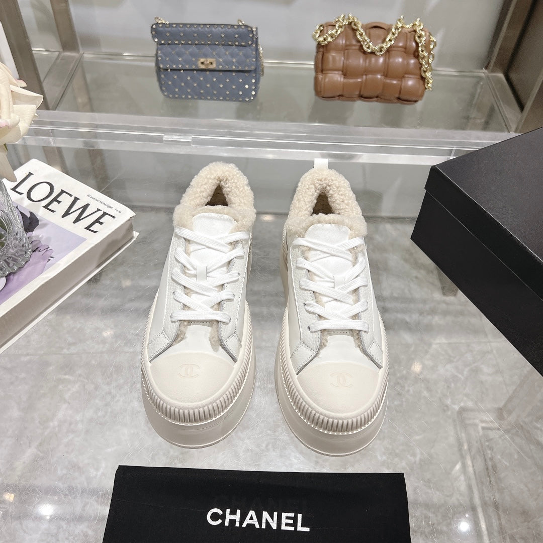 CC Sneaker White Cowhide White Wool Lining