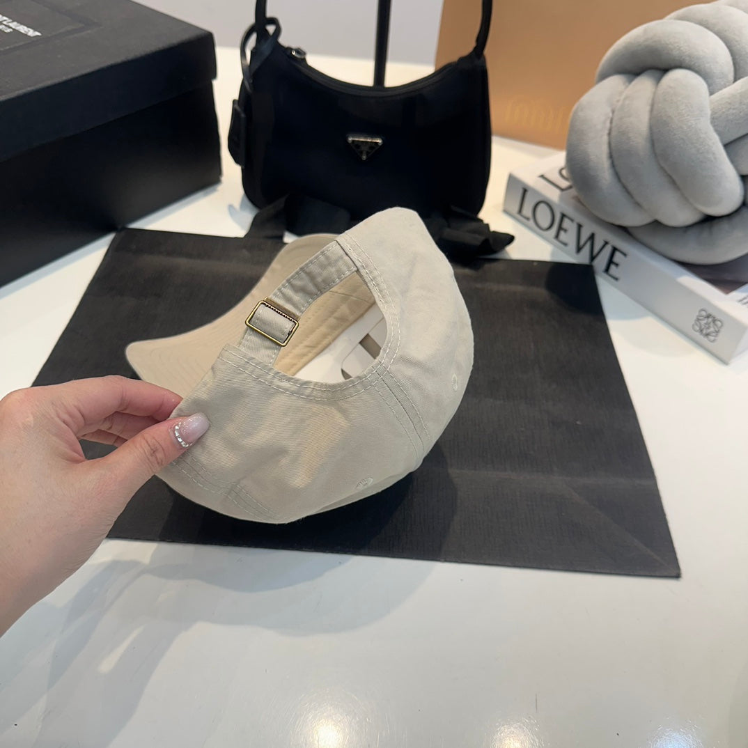 Celin Cap Ivory White Cotton Fabric 210433