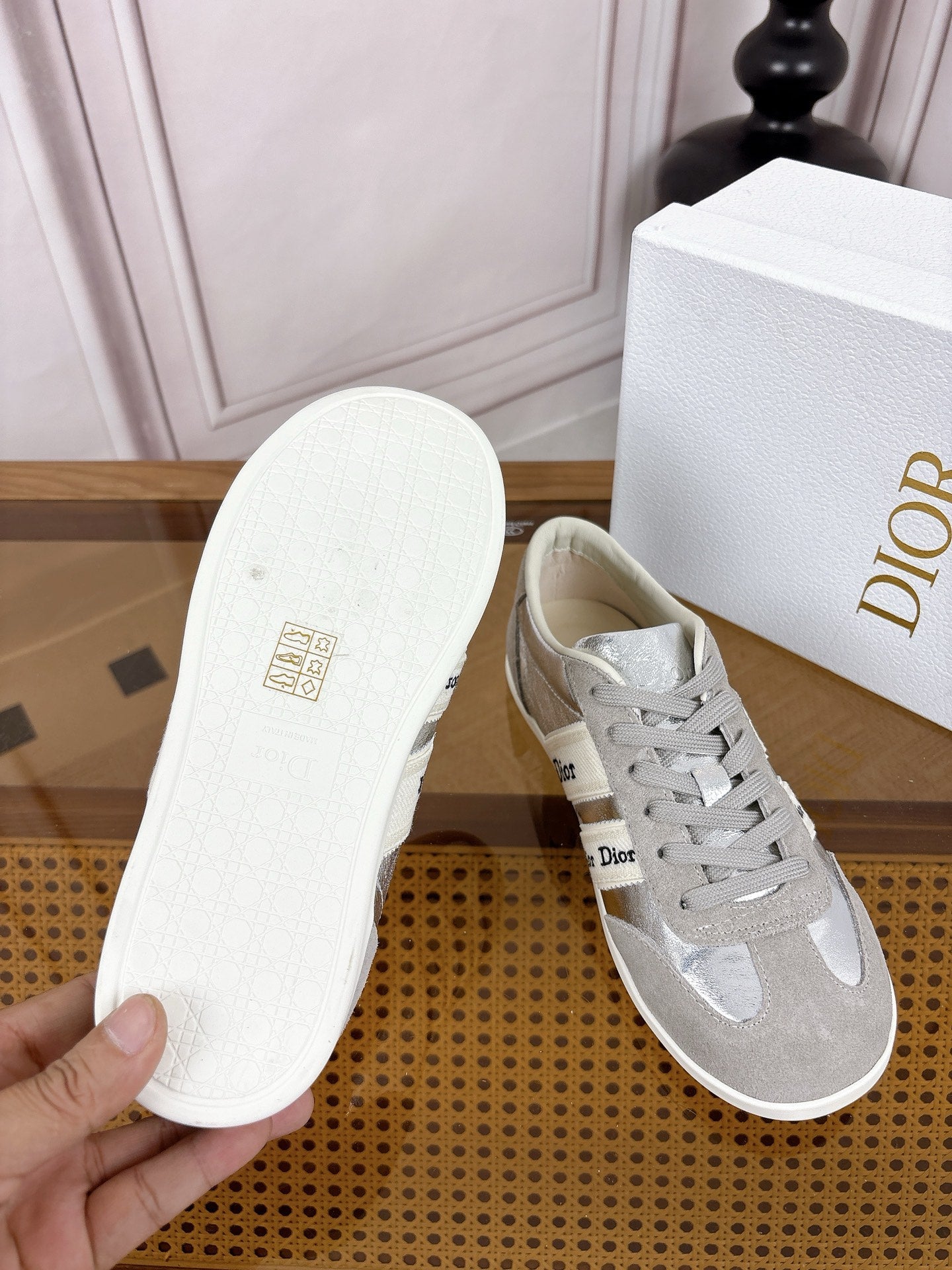 Dior 2026 Sneakers Suede Leather 931862