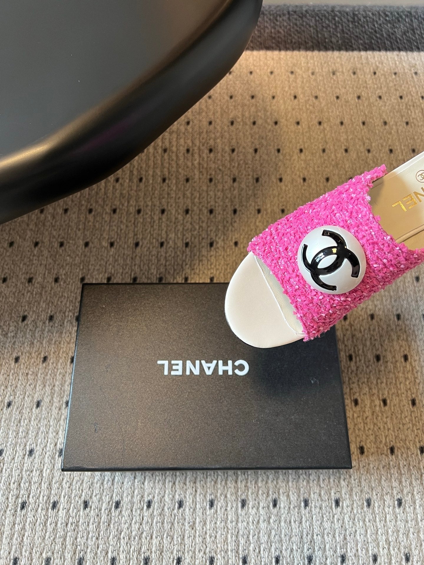 Chanel 2026 Interlocking CC Logo Sandals 60mm Tweed Cowhide 984204