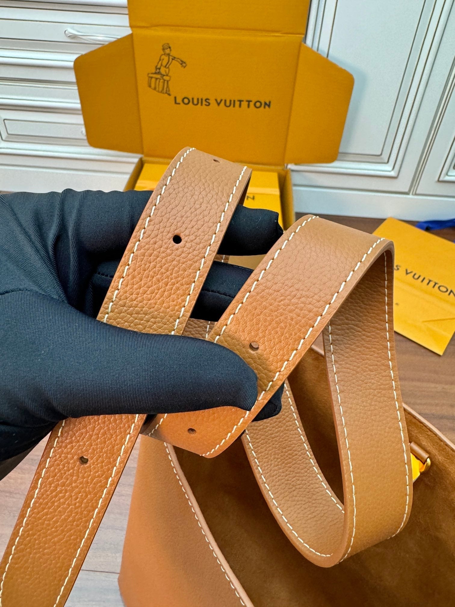 LOW KEY HOBO MM 31CM BROWN CALFSKIN