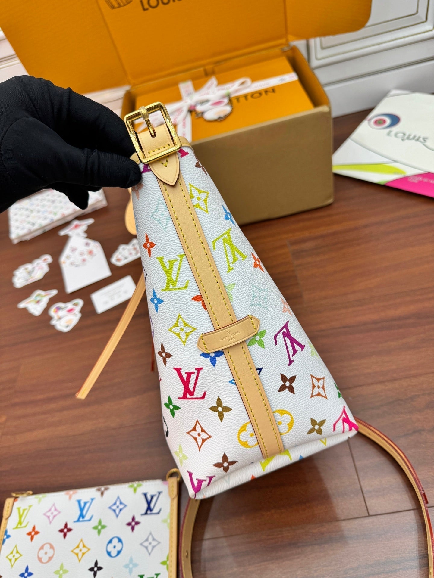 LV Bucket Bag White Multicolore Monogram Canvas 330790