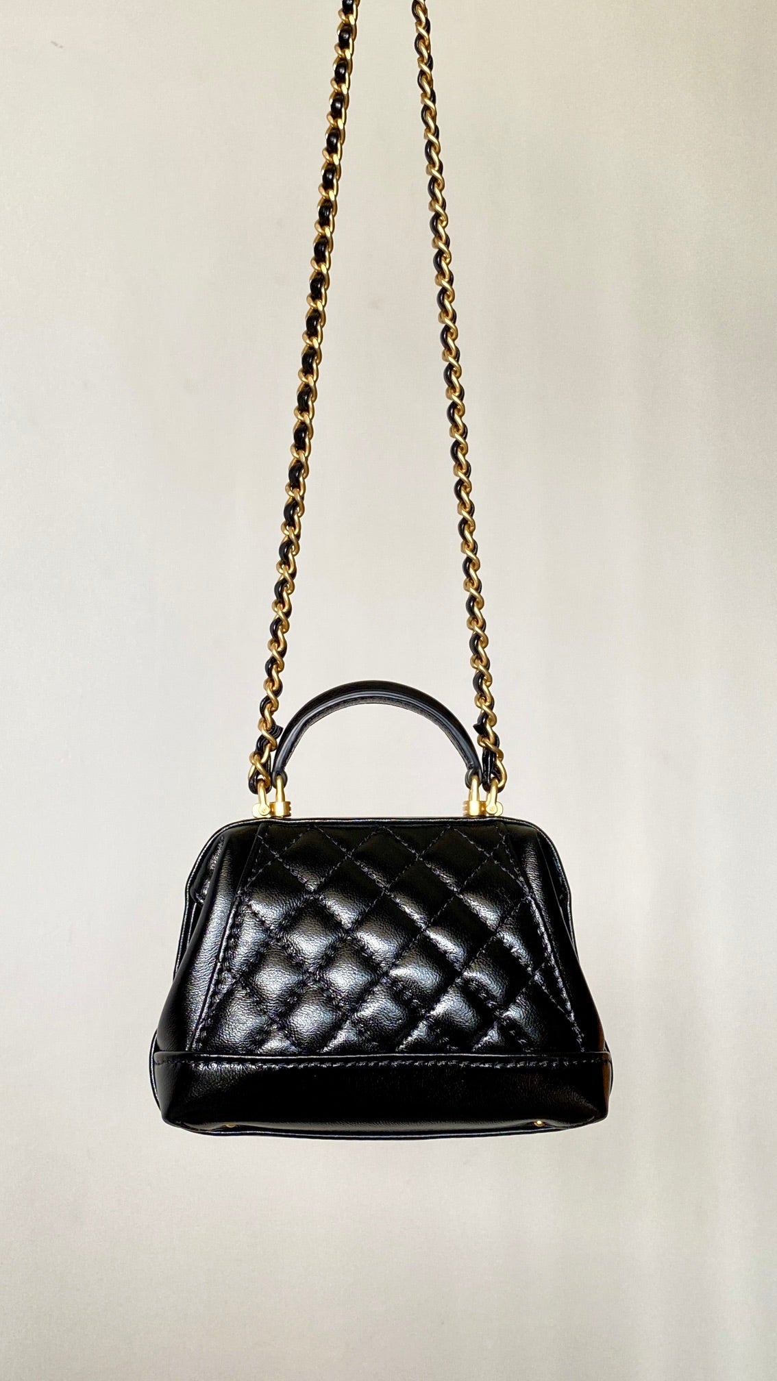 Chanel 25 Mini Bag Black Gold Quilted Lambskin