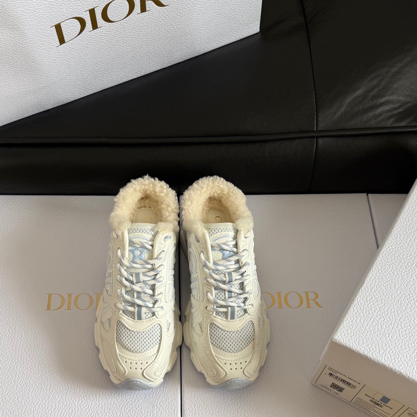 Dior 25 Chrono Sneakers Cream Blue Mesh Calfskin 531391