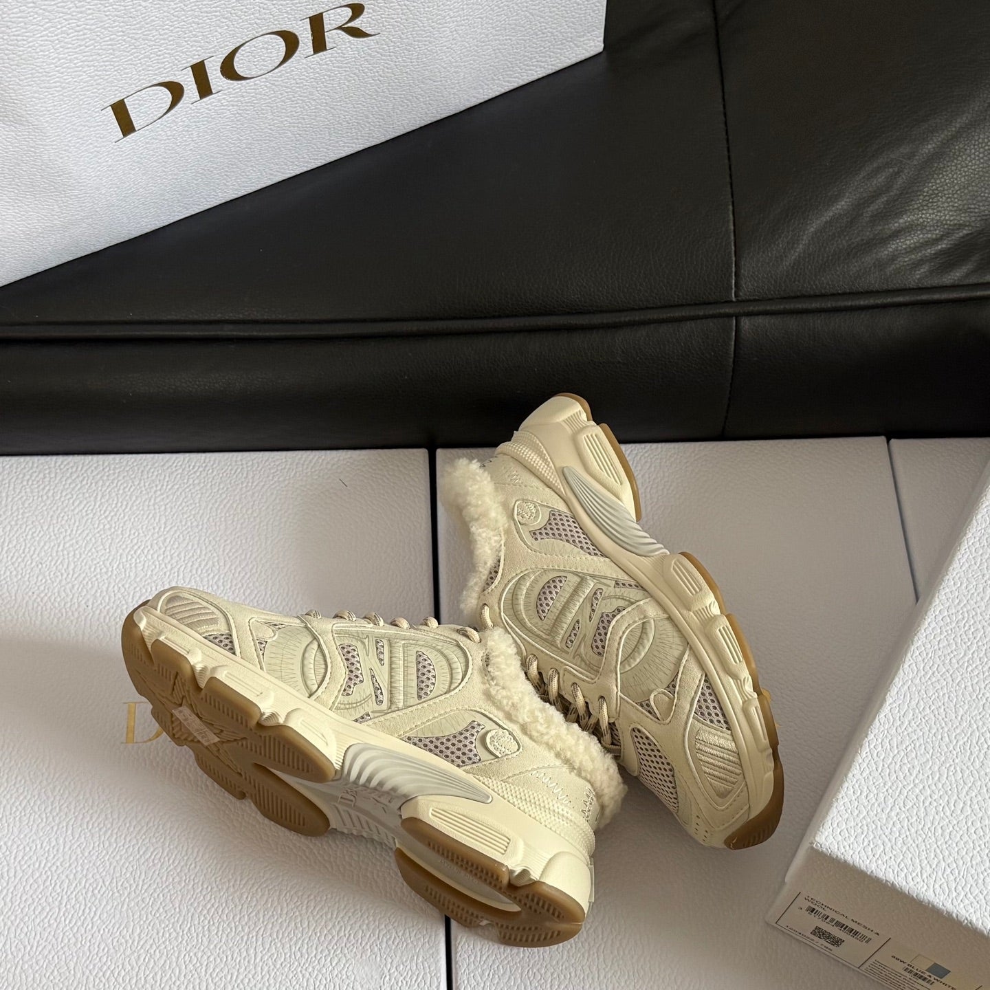 Dior 25 Chrono Sneakers Cream Mesh Calfskin 531394