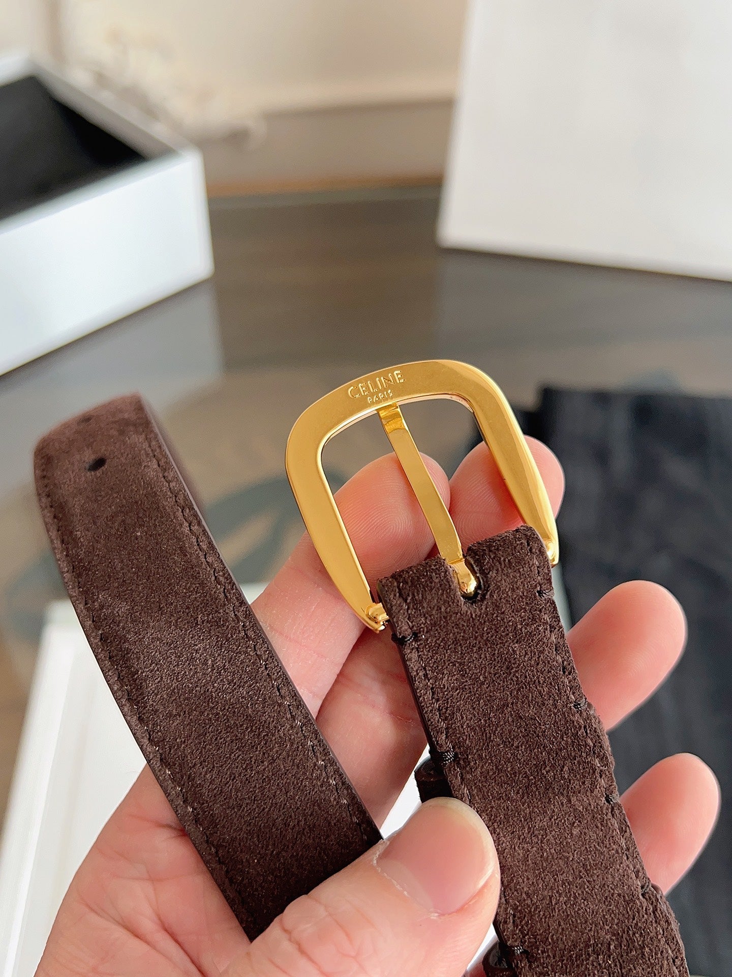 CL Gold 25mm Triomphe Metal Ring Brown Suede 616259