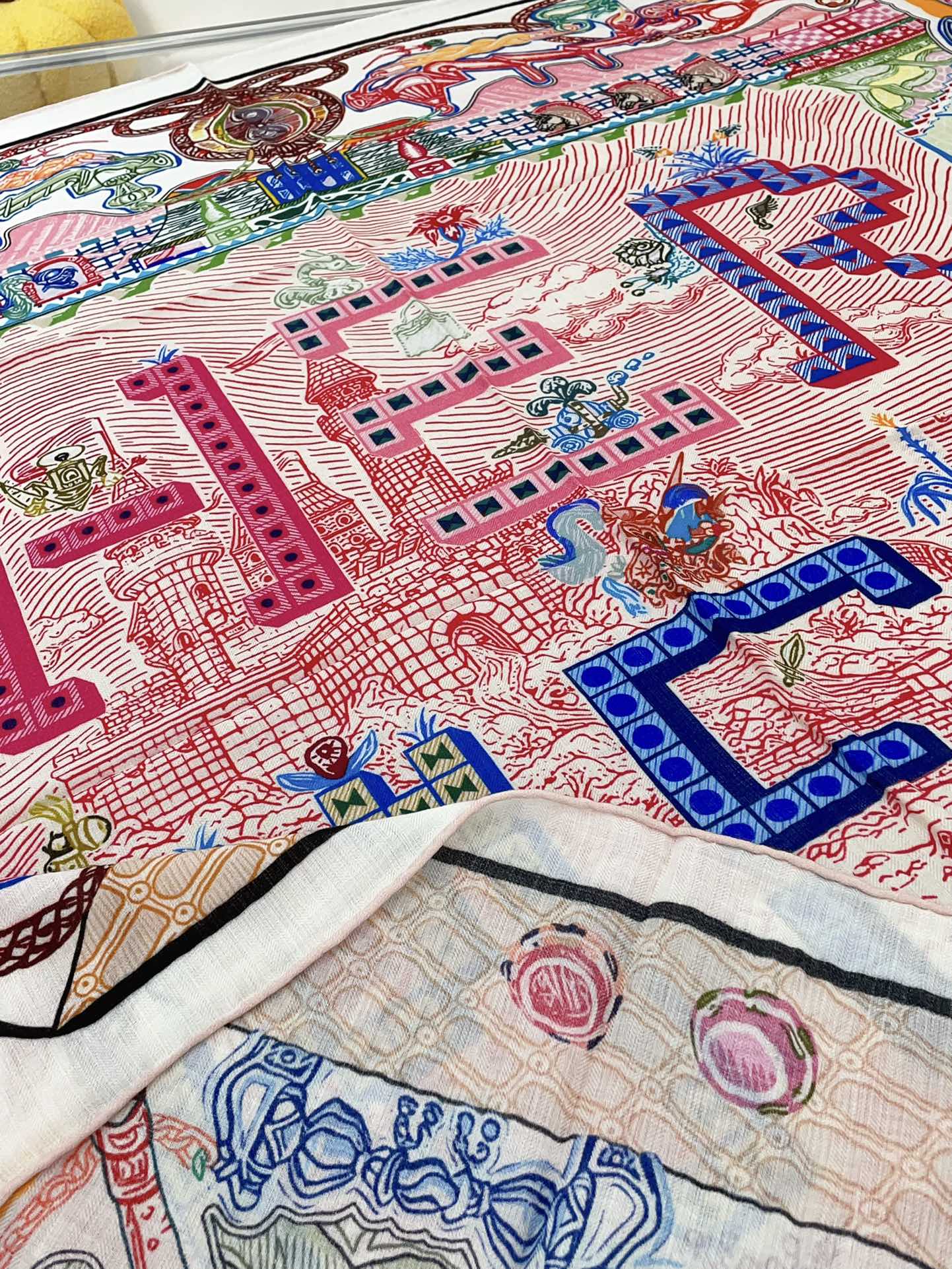 Gavroche Super Silk Quest Détail Scarf 140 CM In Colorful Cashmere 300440