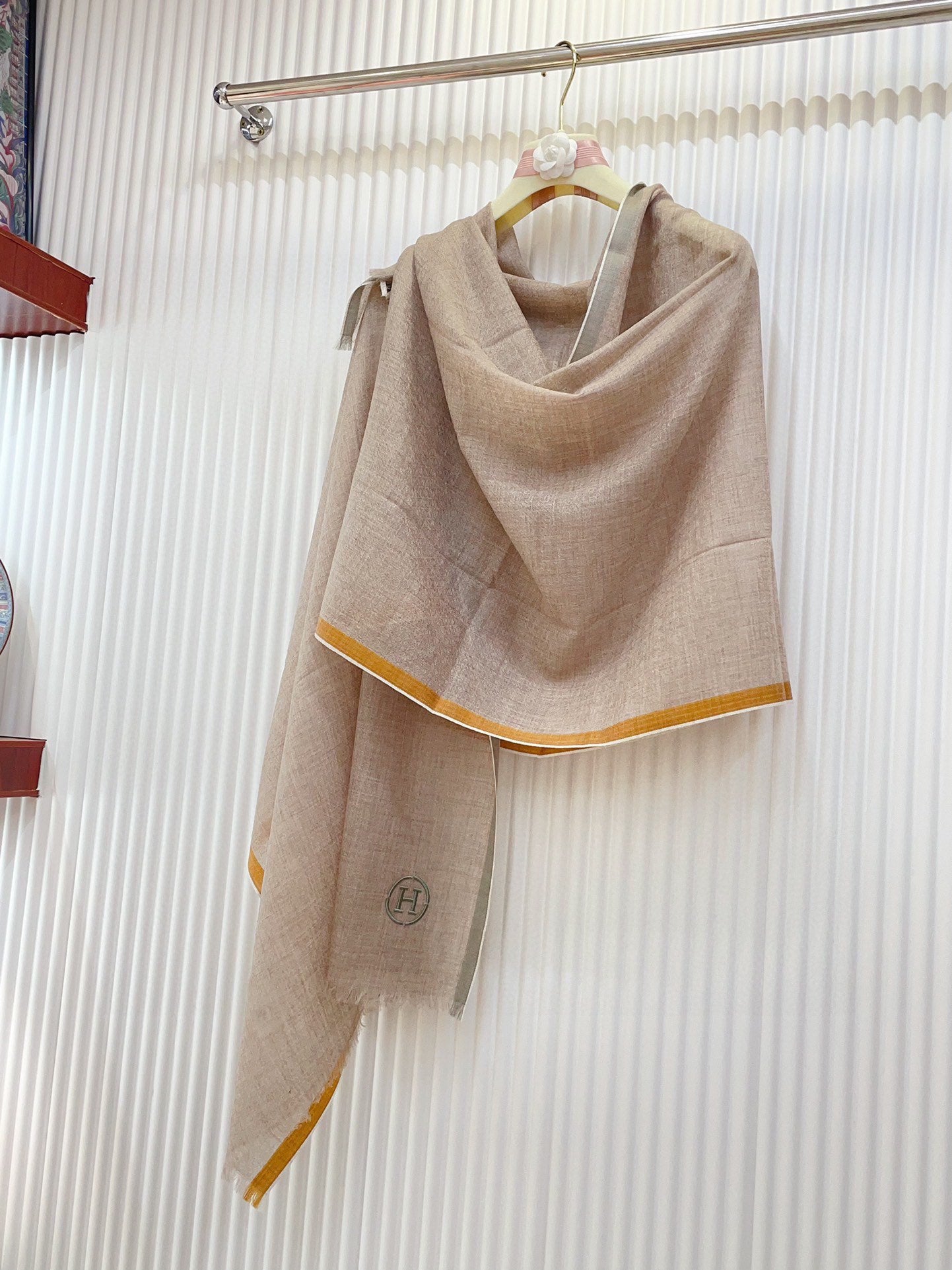 SCARF 180 CM IN CAMEL BROWN CASHMERE 388146