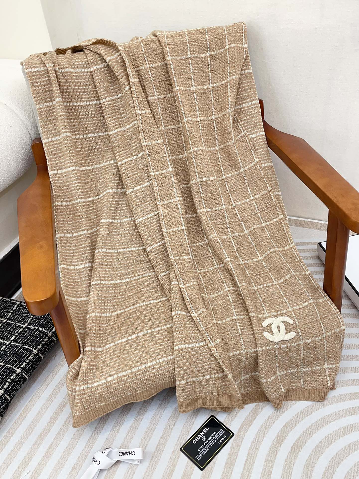 CC Scarf 180 CM In Light Brown With White Stripes Cashmere 415179