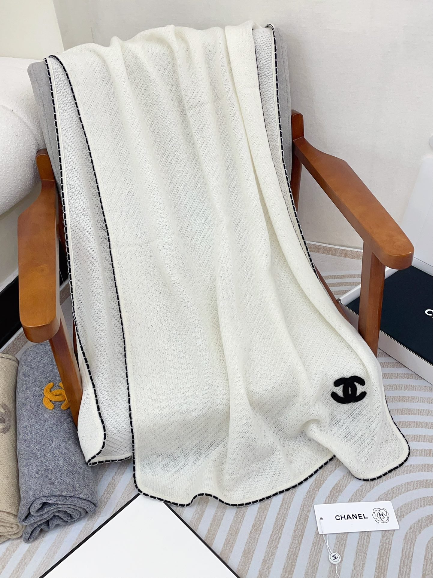 CC Scarf 190 CM In White Cashmere 419815