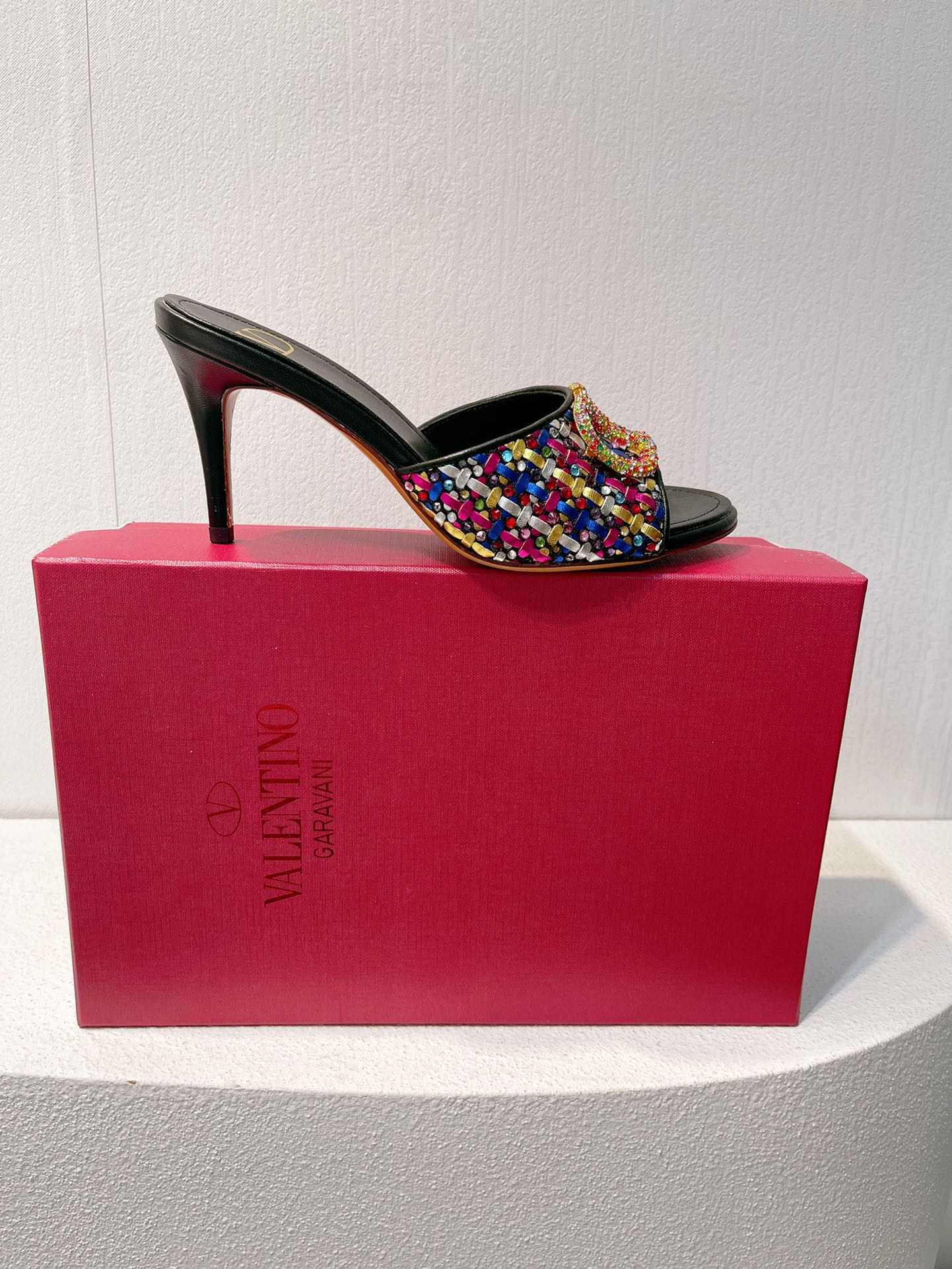 VT High Heeled Sandals Black Sheepskin 292796