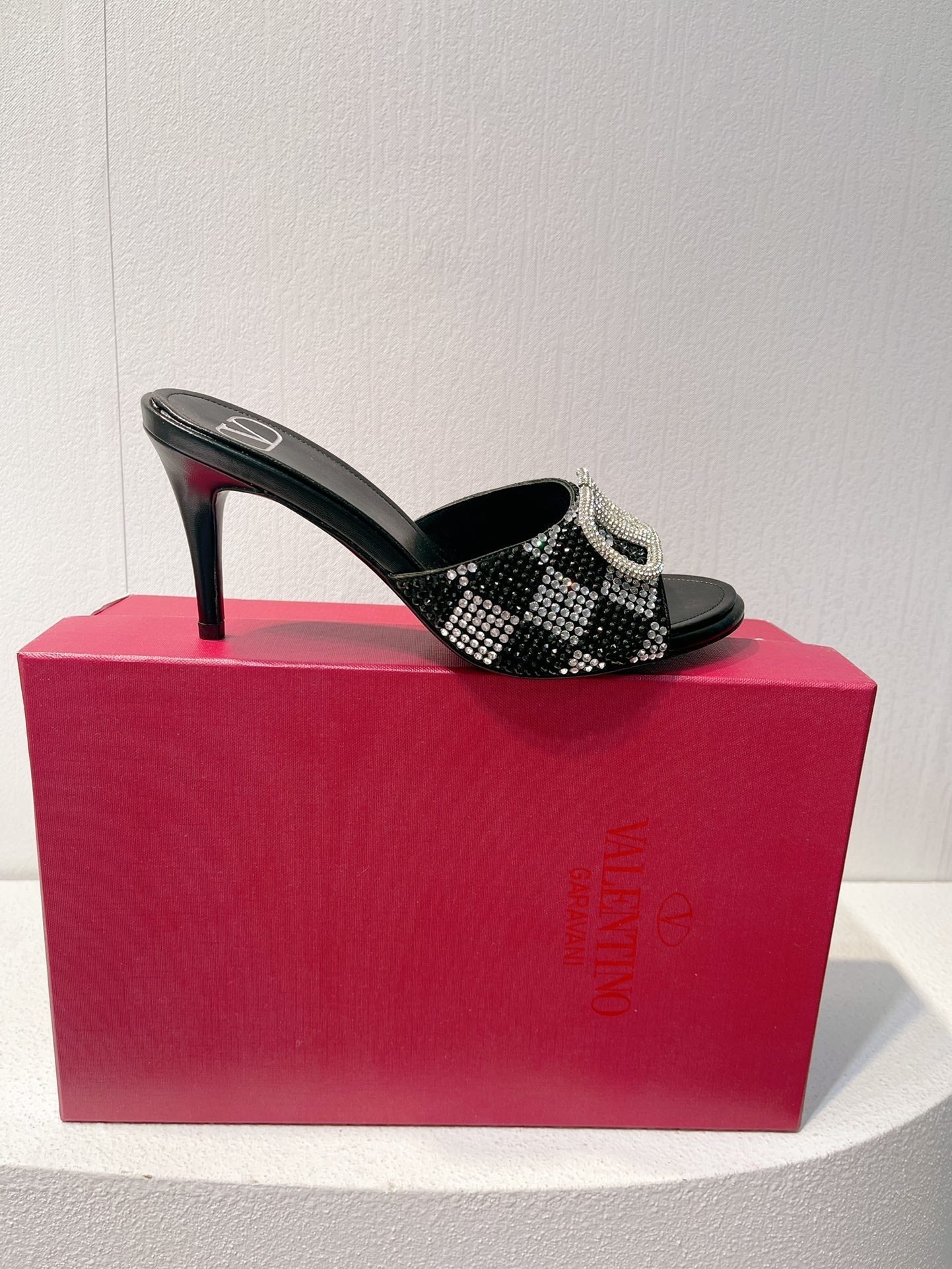 VT High Heeled Sandals Black Sheepskin 292831