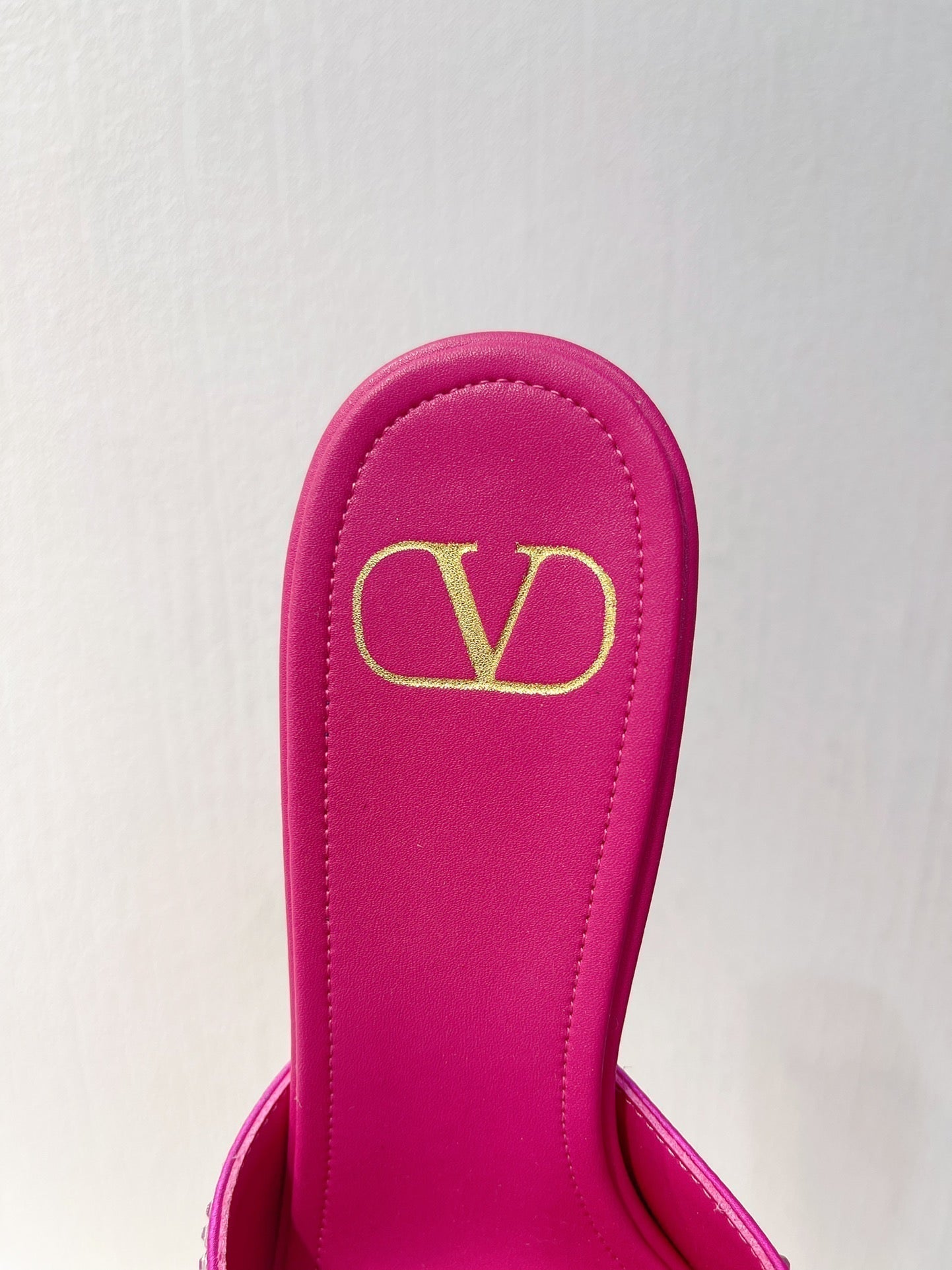 VT High Heeled Sandals Fuchsia Pink Sheepskin 292836
