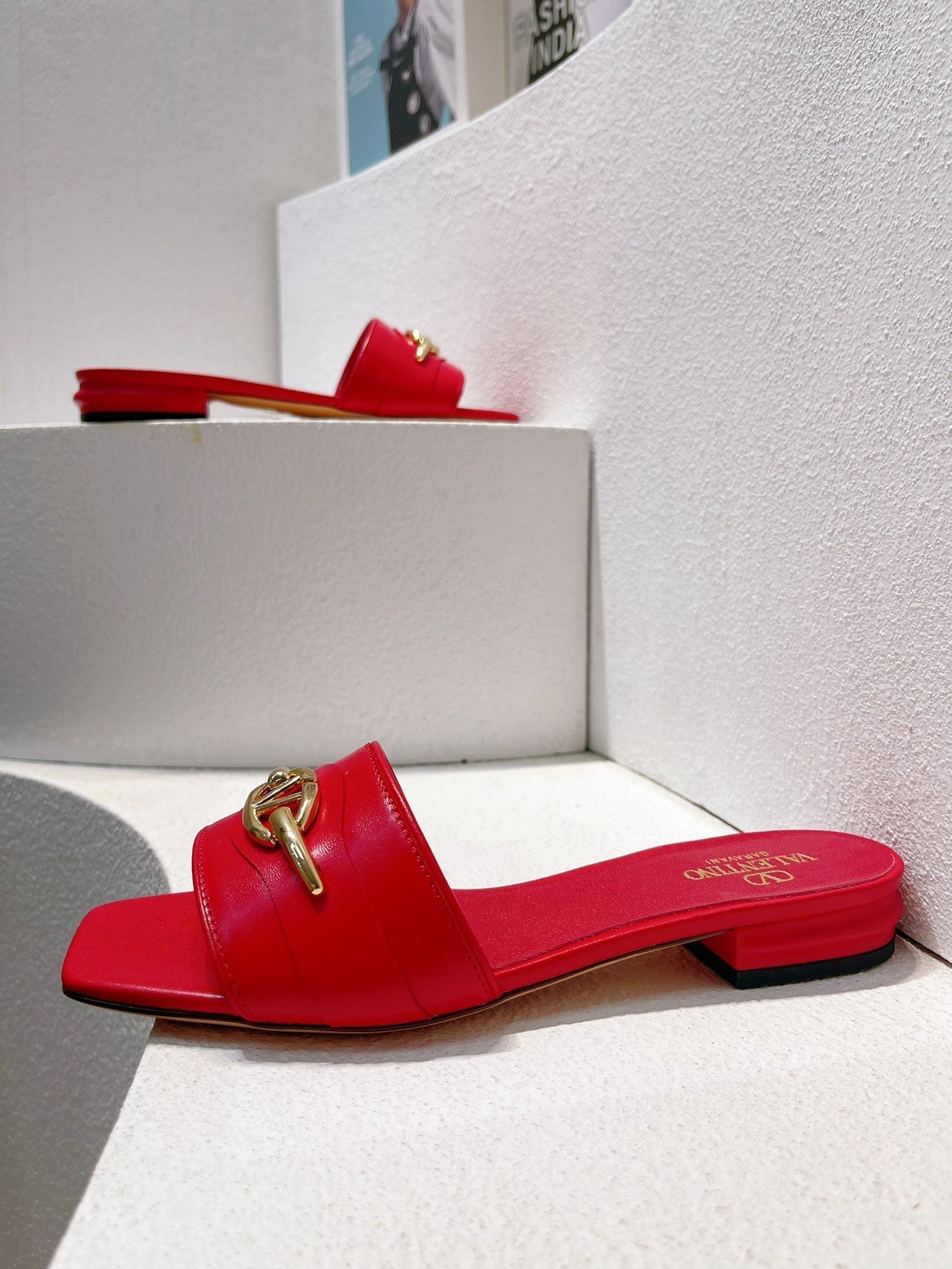 VT Moon Slides in Leather Red Cowhide 292859