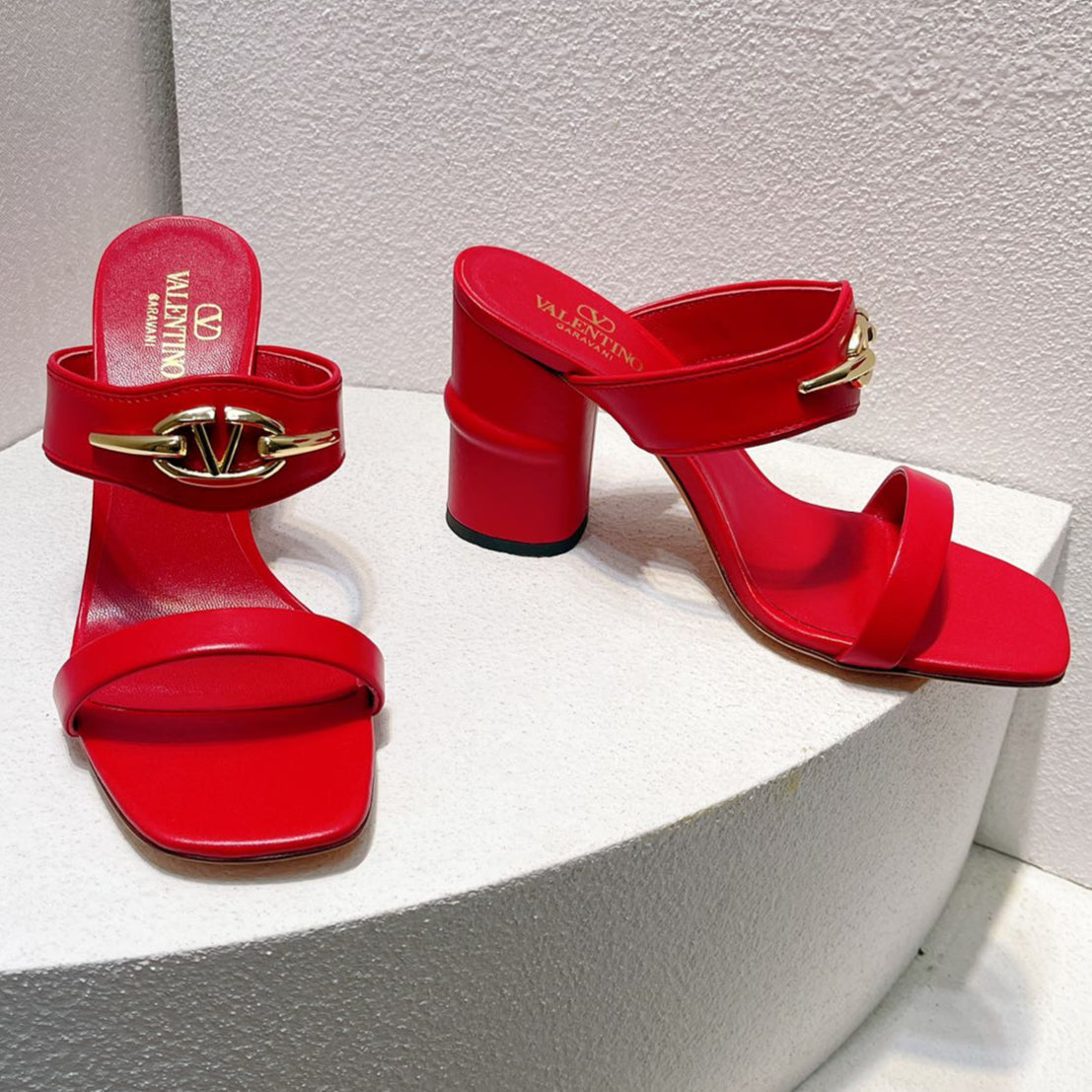 VT Heeled Sandal Red Cowhide 292879