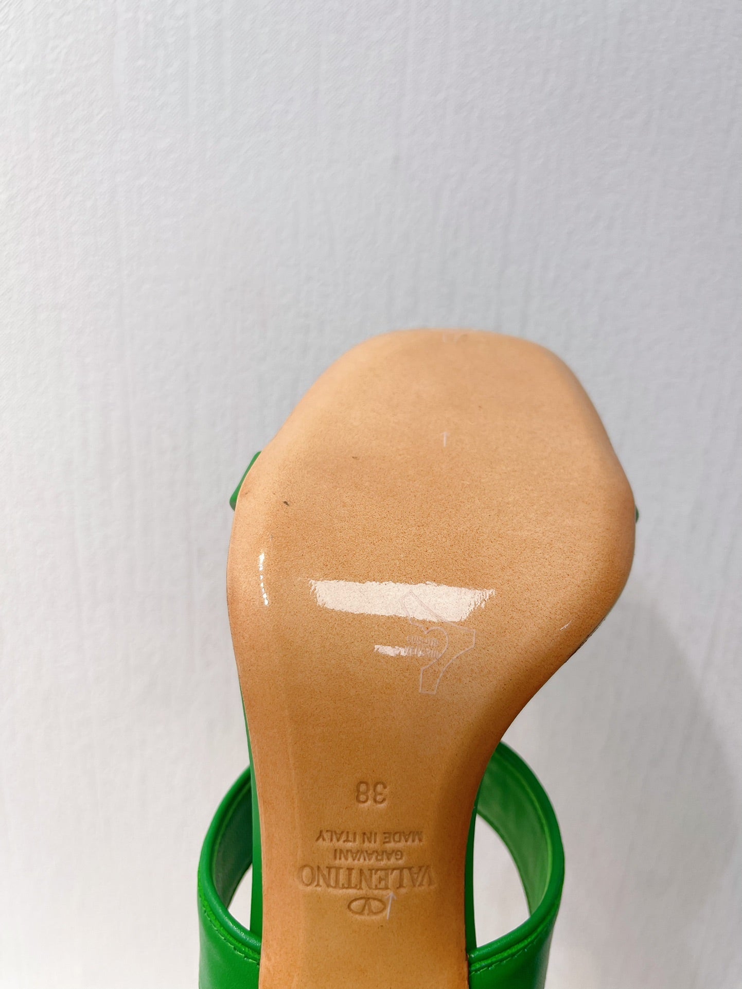 VT Heeled Sandal Green Cowhide 292880