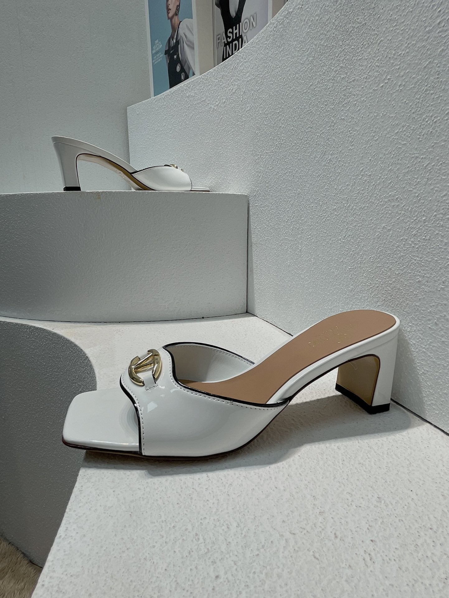 VT Mid Heel Mule Sandal White Sheepskin 292758