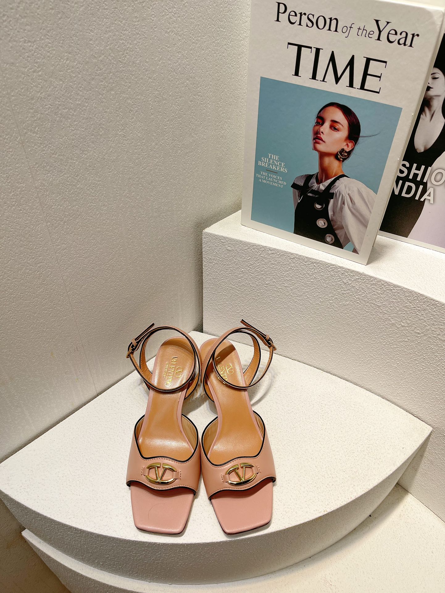 VT Sandals Heels 50mm Nude Cowhide 292773