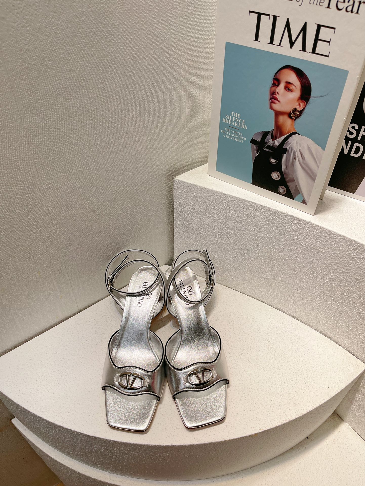 VT Sandals Heels 50mm Silver Cowhide 292775