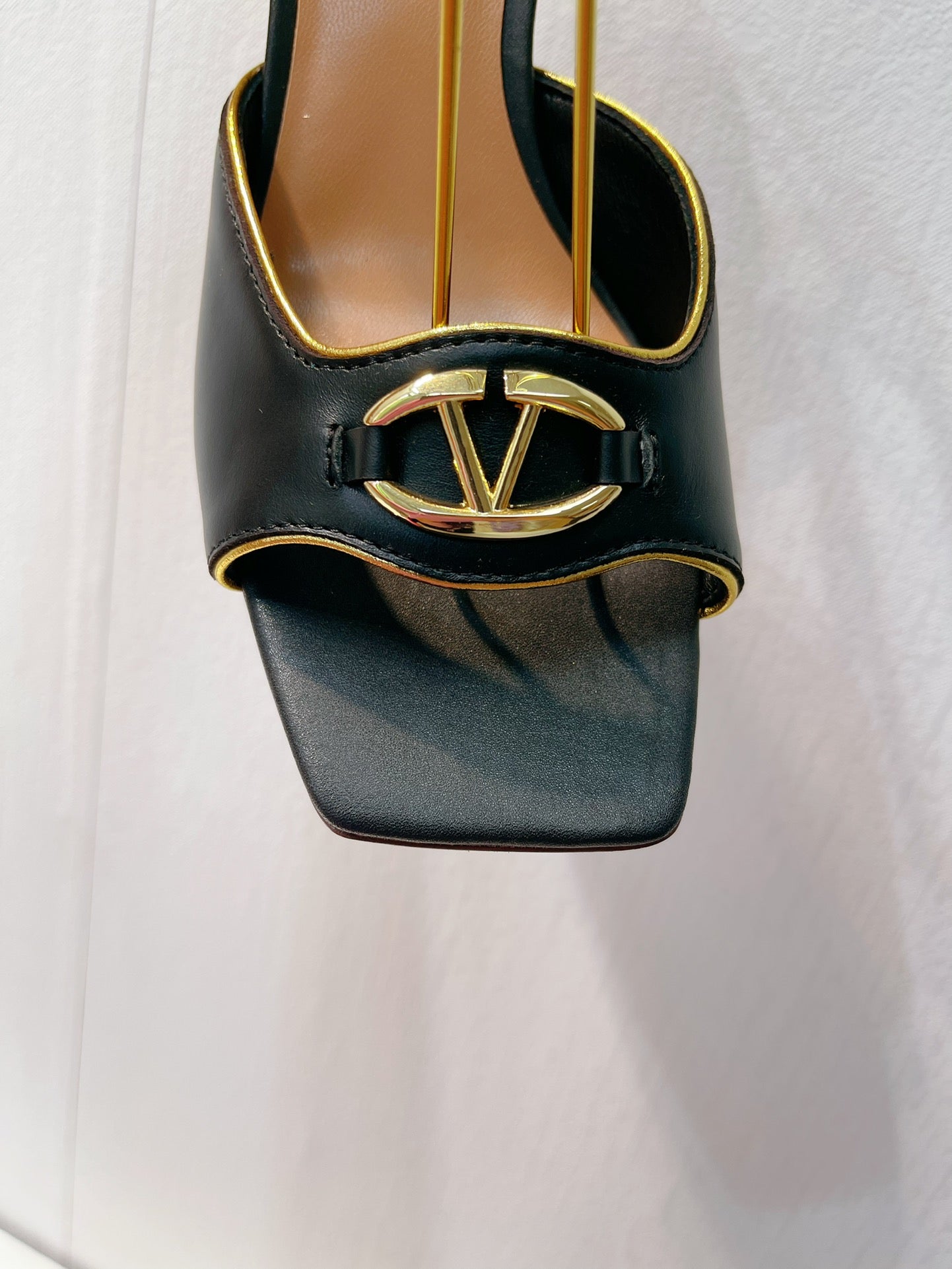 VT Sandals Heels  70mm Black Cowhide 292777