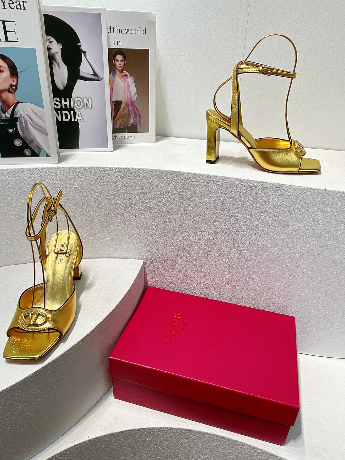 VT Sandals Heels 70mm Gold Cowhide 292784