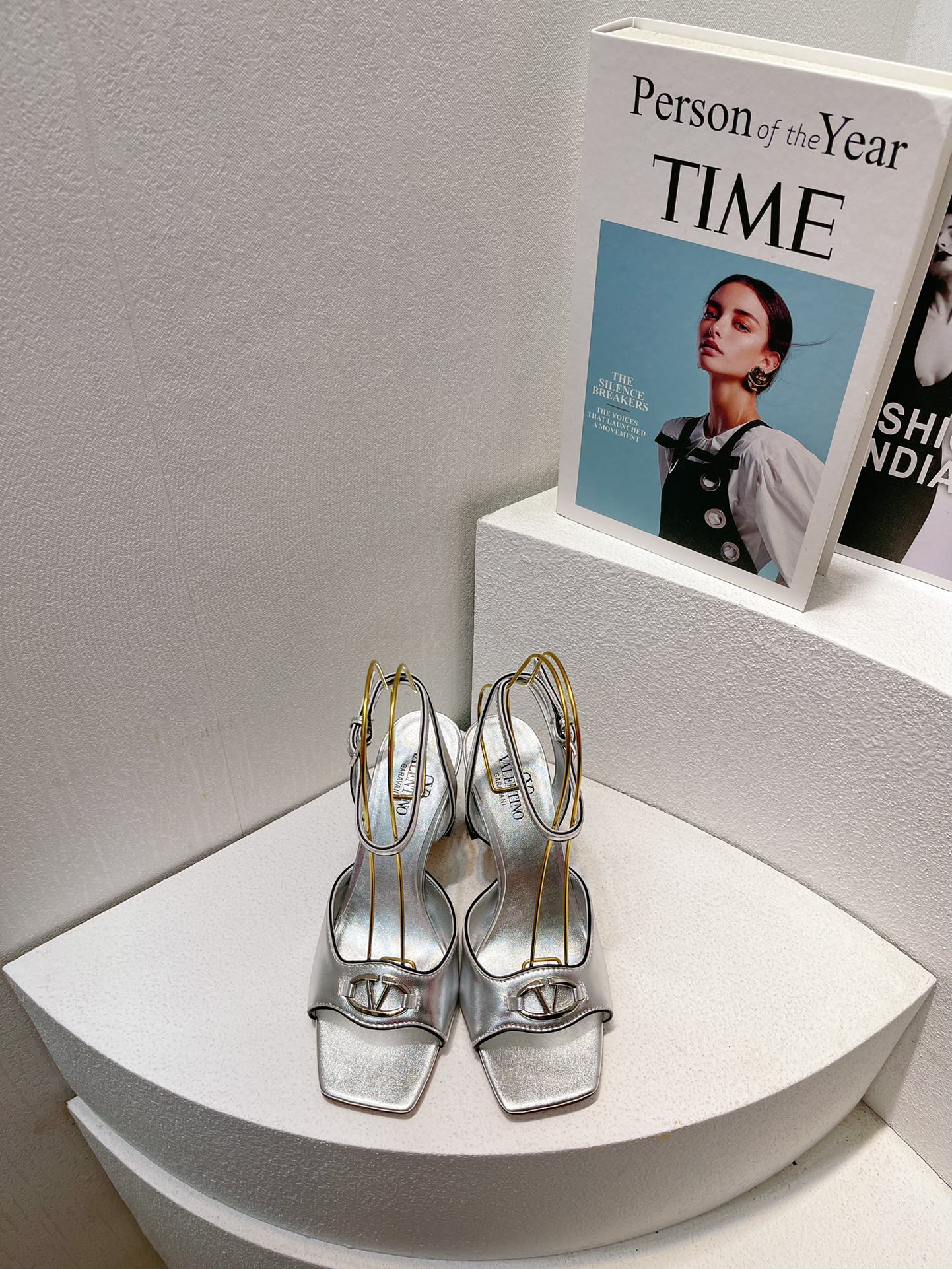 VT Sandals Heels 70mm Silver Cowhide 292785