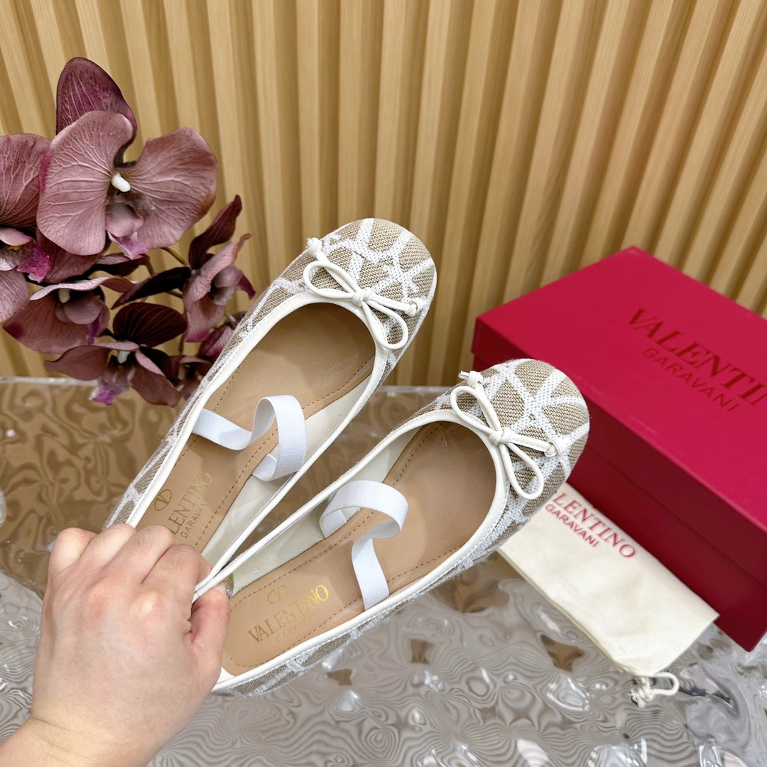 Ballerina In Toile Iconographe 20mm In White Mix Grey Brown Cotton Canvas And Lambskin 102830