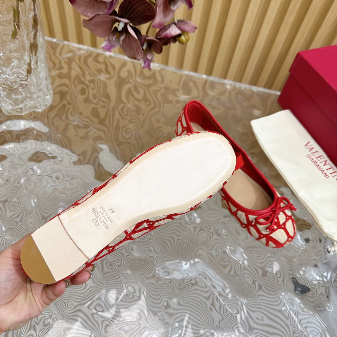 Ballerina In Toile Iconographe 20mm In Red Mix Beige Cotton Canvas And Lambskin 102832