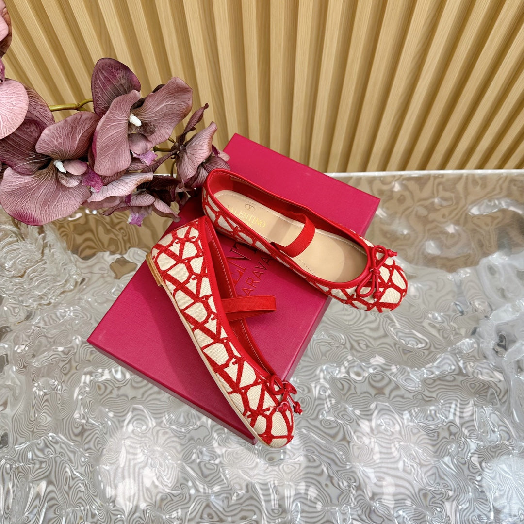 Ballerina In Toile Iconographe 20mm In Red Mix Beige Cotton Canvas And Lambskin 102832