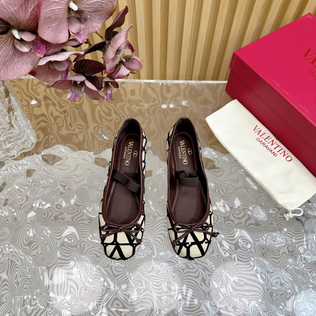 Ballerina In Toile Iconographe 20mm In Beige Mix Black Cotton Canvas And Lambskin 102834