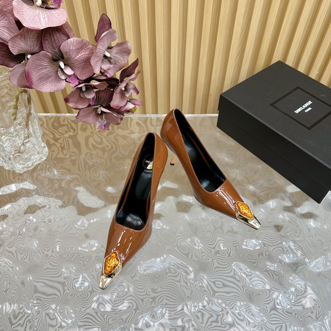 ORANGE GEM-STUDDED HIGH PUMPS IN BRONZE BROWN PATENT CALFSKIN