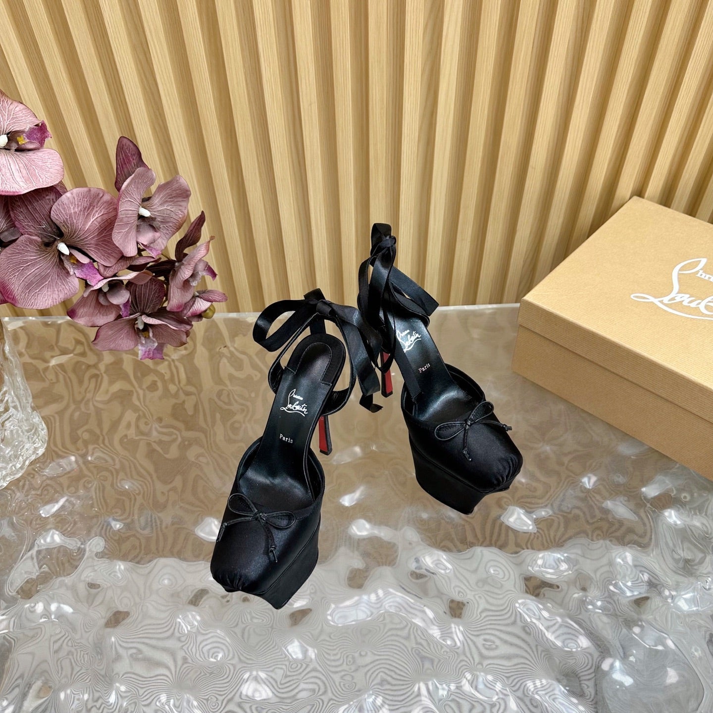 CL 25C Cassia Lace Up Alta 160mm Black Silk 221616