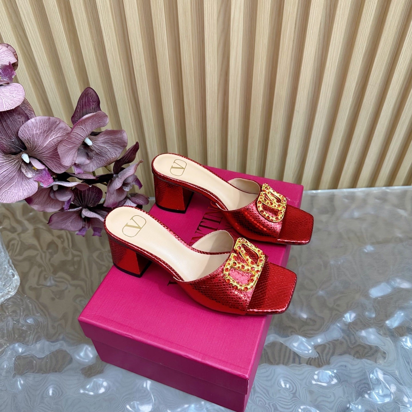 VT 25 Vlogo Mule Red Snakeskin Leather 331926