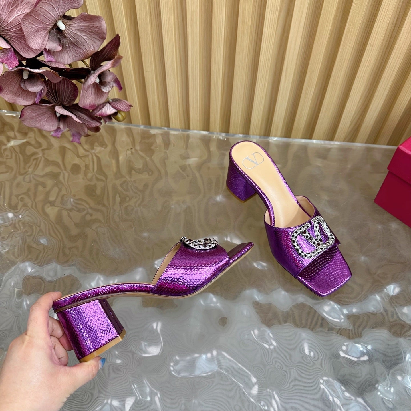 VT 25 Vlogo Mule Purple Snakeskin Leather 331928