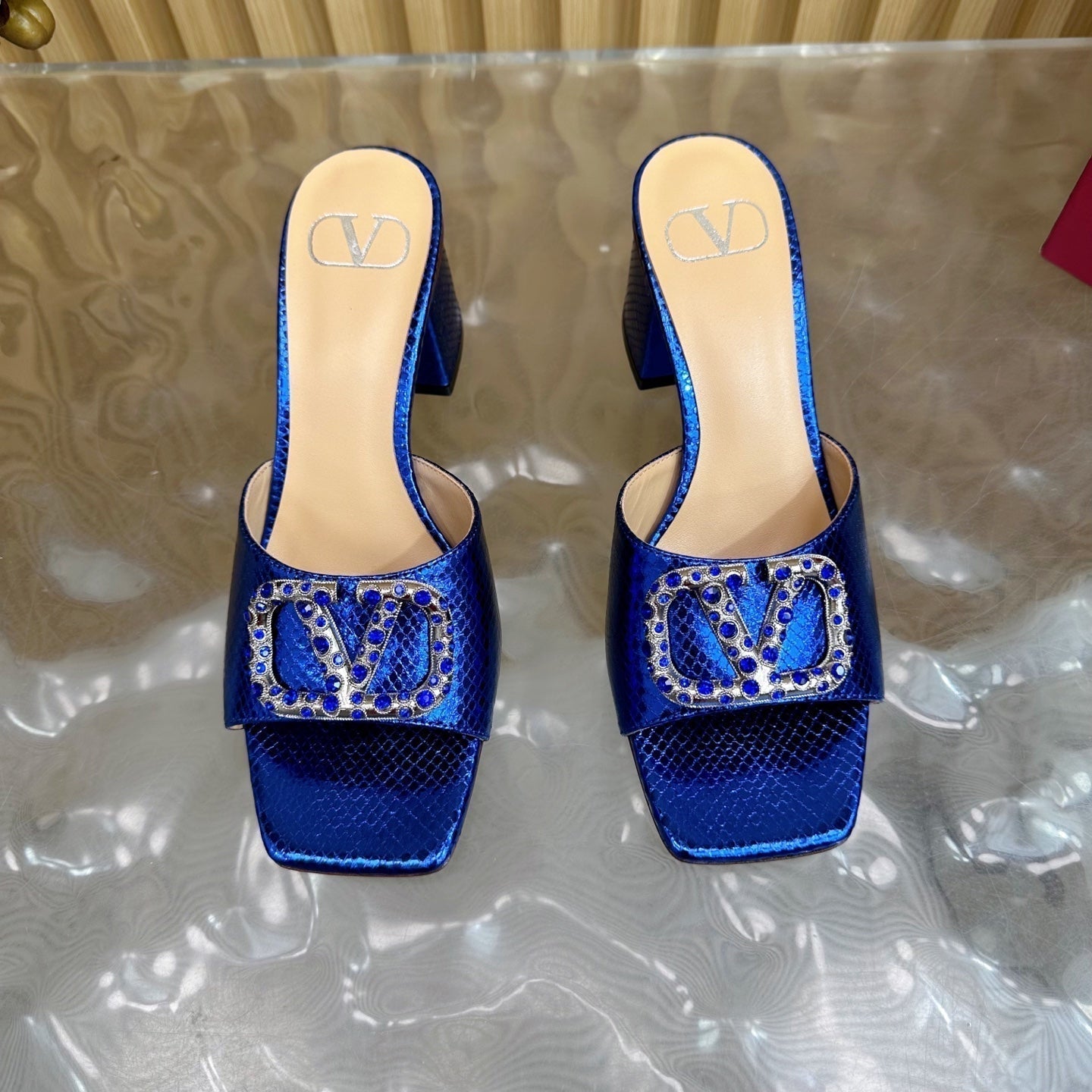 VT 25 Vlogo Mule Admiral Blue Snakeskin Leather