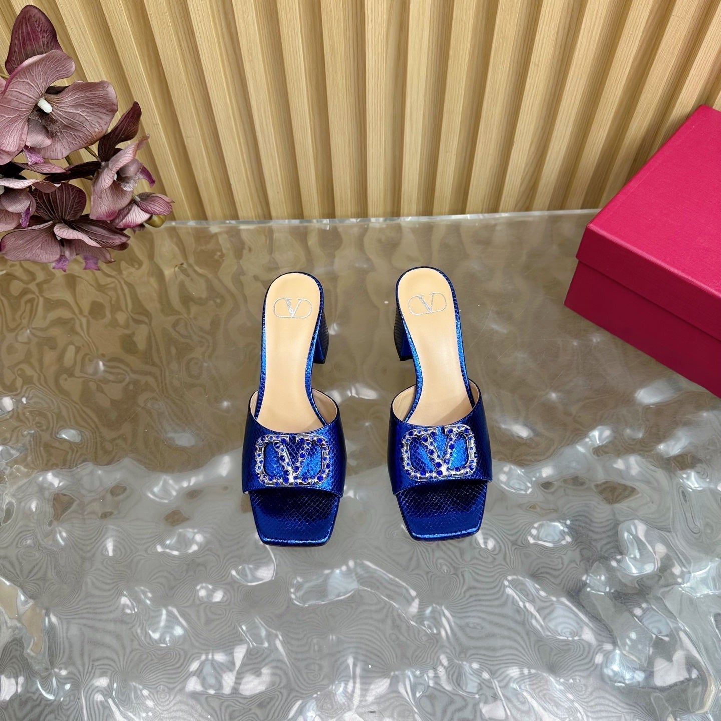 VT 25 Vlogo Mule Admiral Blue Snakeskin Leather