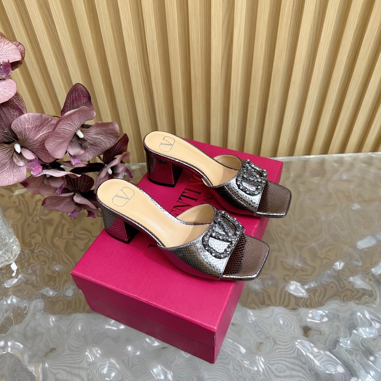 VT 25 Vlogo Mule Pink Gold Snakeskin Leather