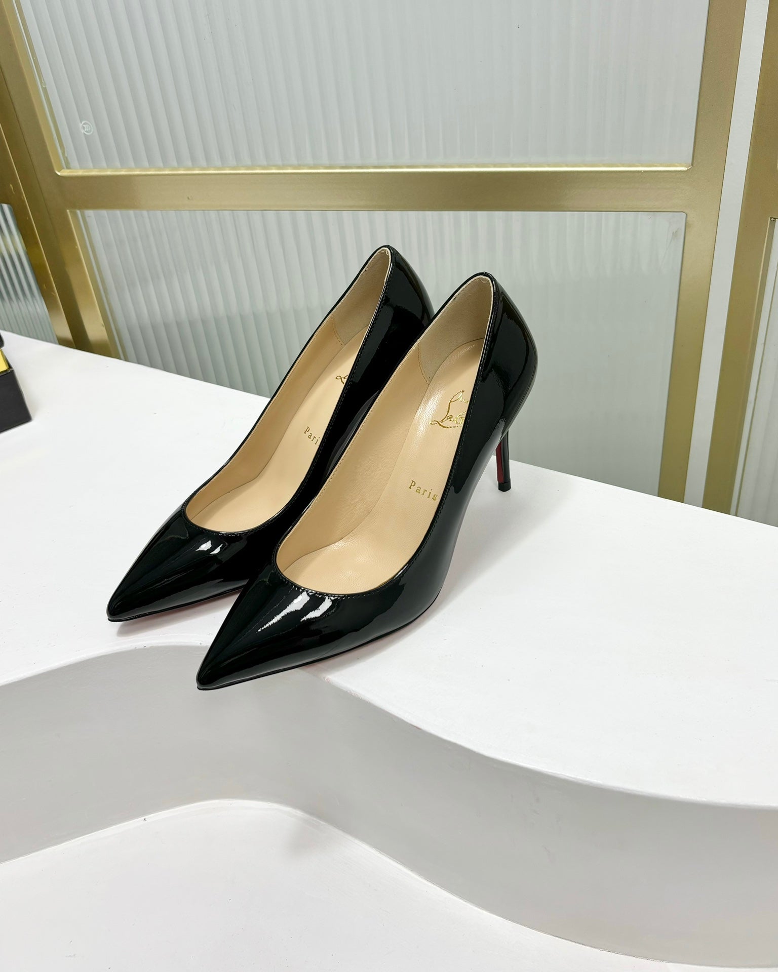 Cl Kate Pump Black Beige Patent Calfskin