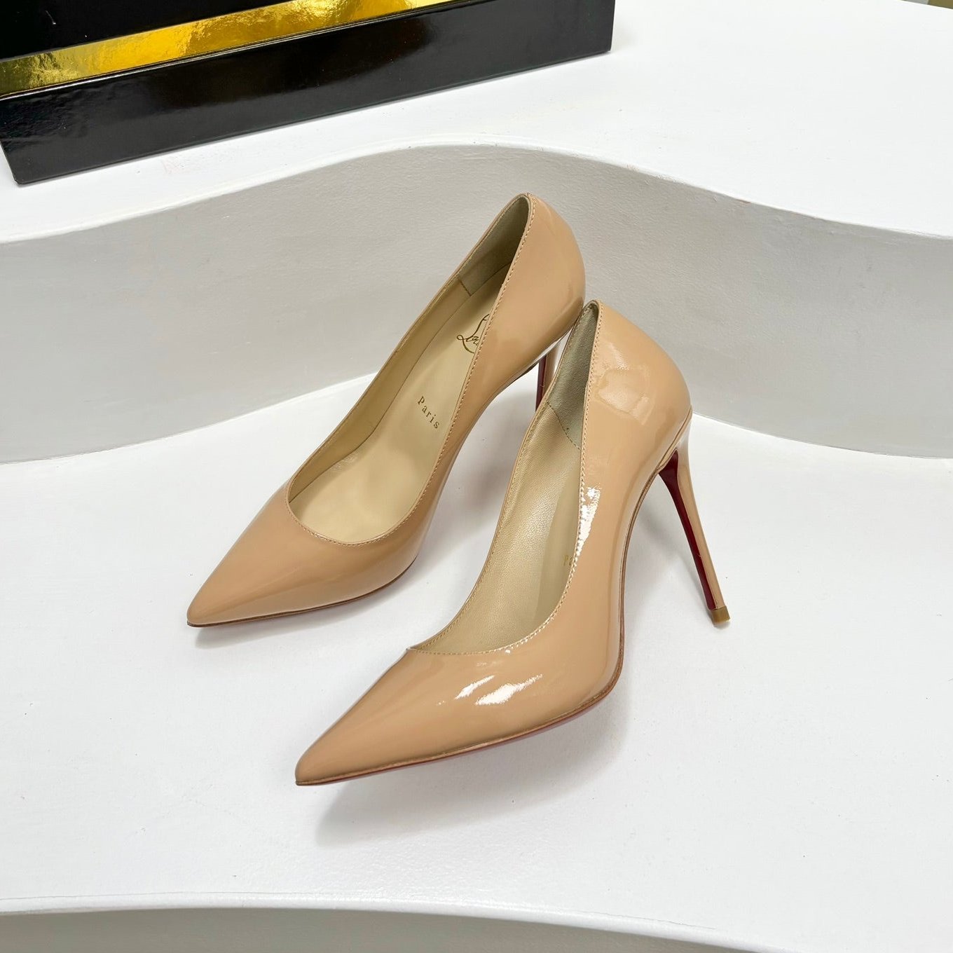 Cl Kate Pump Beige Red Patent Calfskin